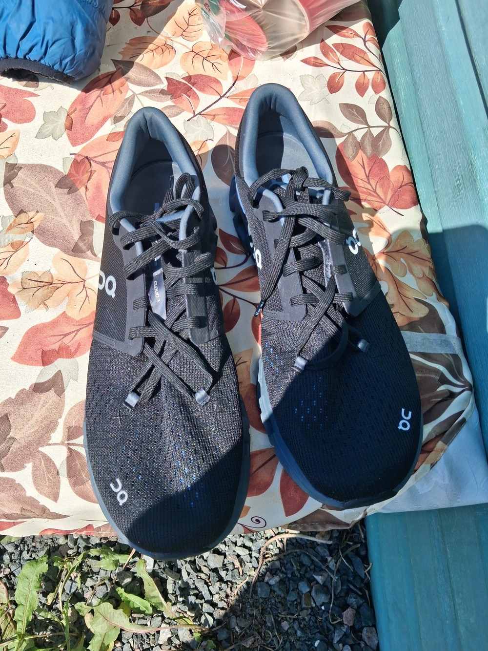 On Cloud Running Men's Black Athletic Lace-Up Sneakers